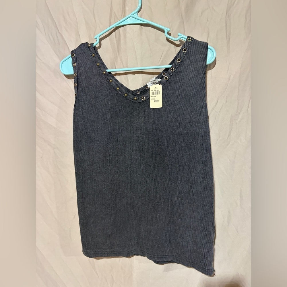 POL tank top